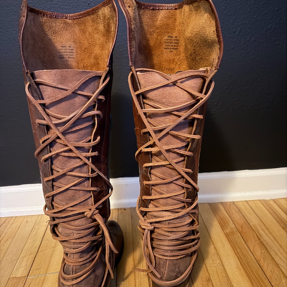 Freebird Coal boots in cognac - Picture 3 of 8